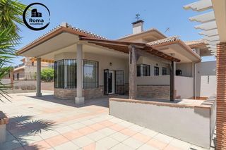 Chalet in Villa de Otura