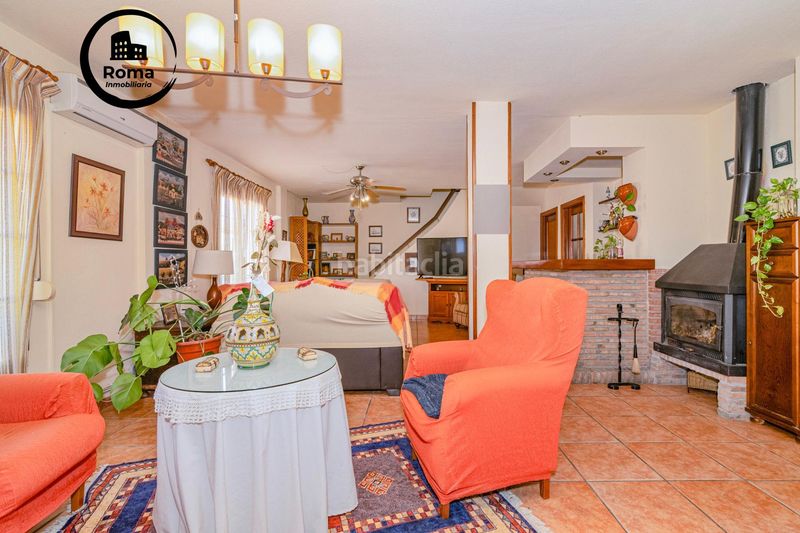 Foto 2b12bbd8-4aa3-4a8b-ab93-a7e3601a2a5e. Casa amplia vivienda con piscina en Chauchina