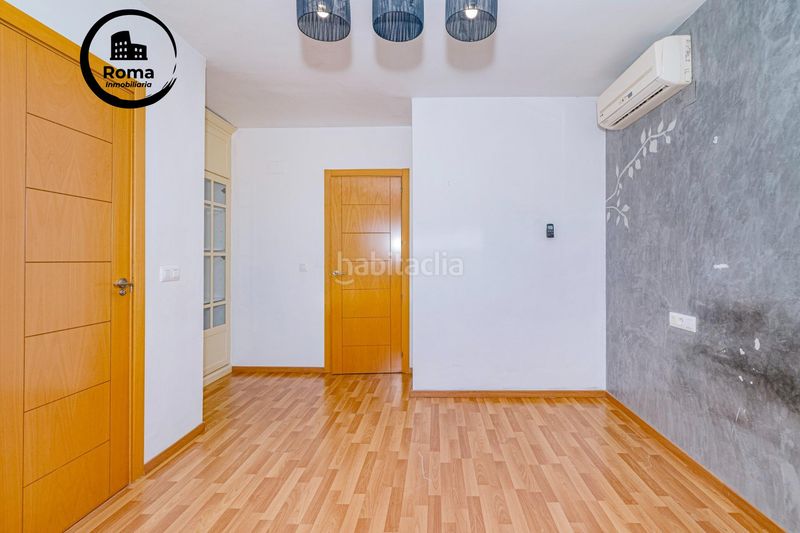 Foto 5ed3b68b-7afe-4a0c-93ed-eb8538bb709e. Towny house with heating in Jun