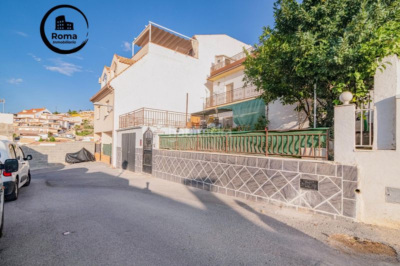 Foto 2484b06b-1809-4821-b06d-6df54d4583c0. Casa amb xemeneia a Barrio de la Vega Monachil