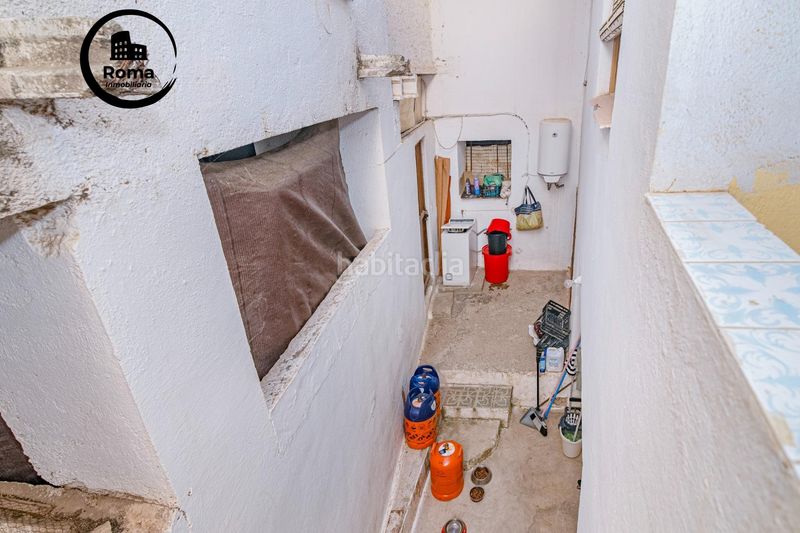 Foto 5ac996b2-e1c8-402a-a872-4210f2901d93. Casa amb xemeneia a Barrio de la Vega Monachil