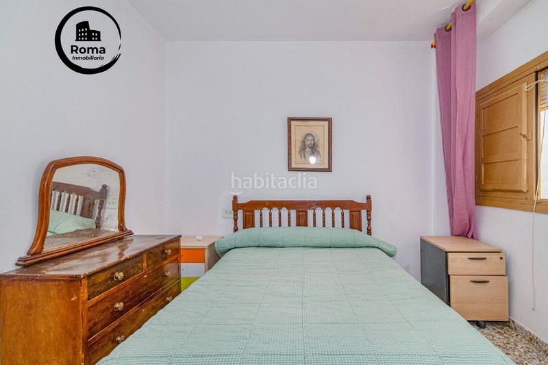 Foto 87679bf0-426d-4389-8c12-7901e427e26a. Casa amb xemeneia a Barrio de la Vega Monachil
