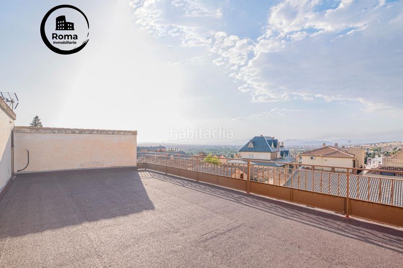 Foto ed1ce6c0-be19-42a4-88eb-fb411dbdd733. Casa amb xemeneia a Barrio de la Vega Monachil