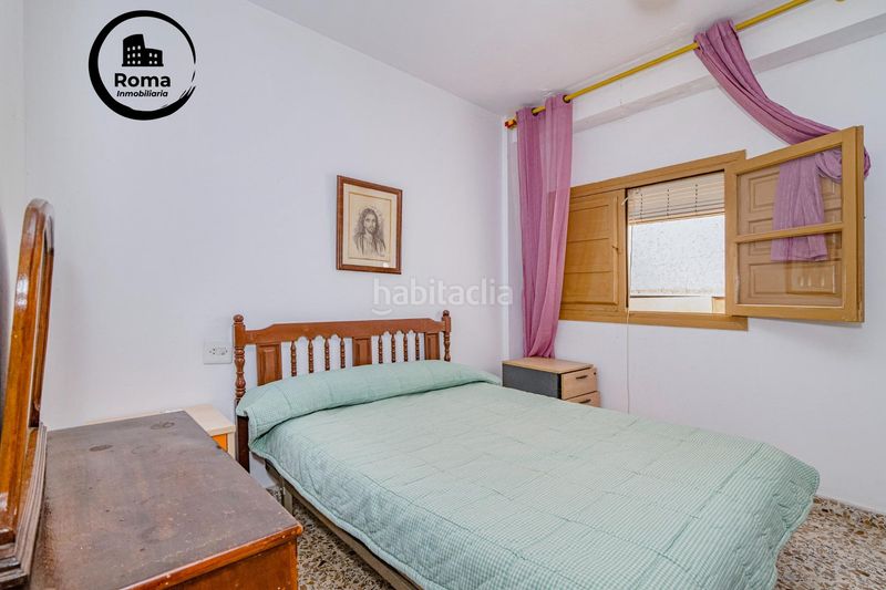 Foto f70cd573-b138-4867-86fb-dde9bd2acc88. Casa amb xemeneia a Barrio de la Vega Monachil