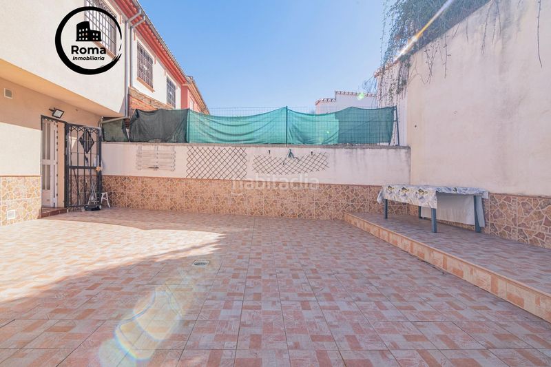Foto 4dff5f84-6aa1-4913-8218-fbab7bb47d91. Casa bifamiliare in Jun