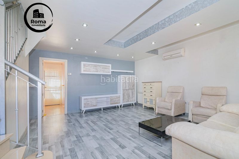 Foto 66fdec7a-9313-49eb-9749-1cfb2ae27310. Casa bifamiliare in Jun
