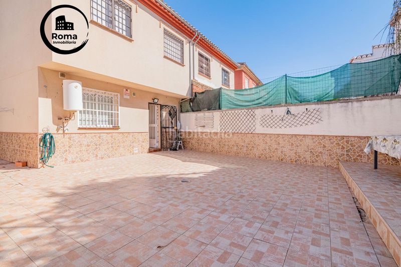Foto f35233d8-5b47-449c-ab53-356011a81fcc. Casa bifamiliare in Jun