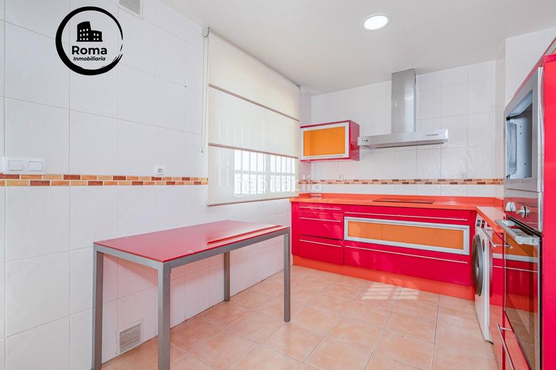 Foto ff7b329f-9bbf-4430-8f30-6c72a040fc0c. Casa bifamiliare in Jun