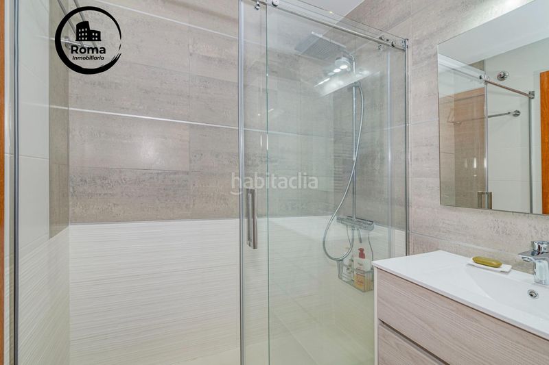 Foto b8f040bf-1a88-4a18-a730-9202d0cc293e. Àtic amb calefacció aparcament piscina a Campus de la Salud Granada