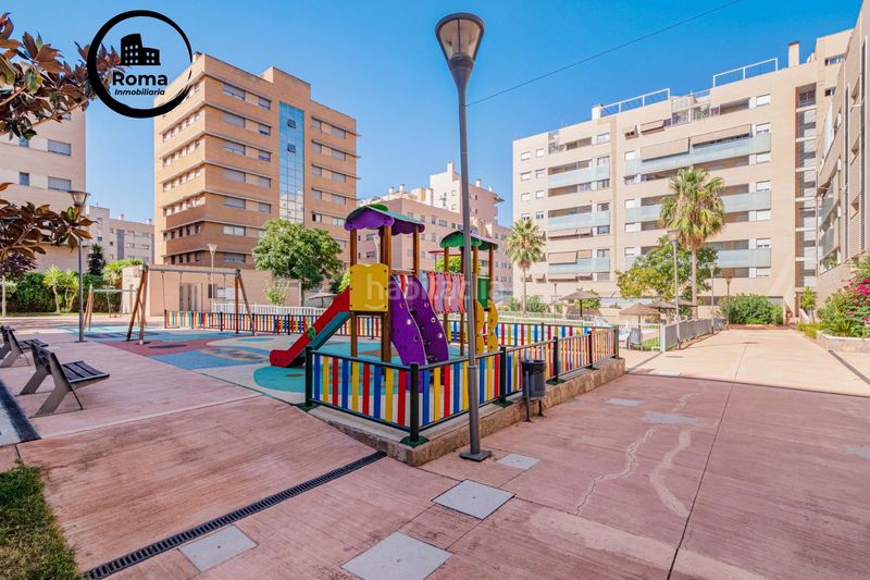Foto 01f82cf6-9a27-448c-8e92-fdee58dc5297. Àtic amb calefacció aparcament piscina a Campus de la Salud Granada