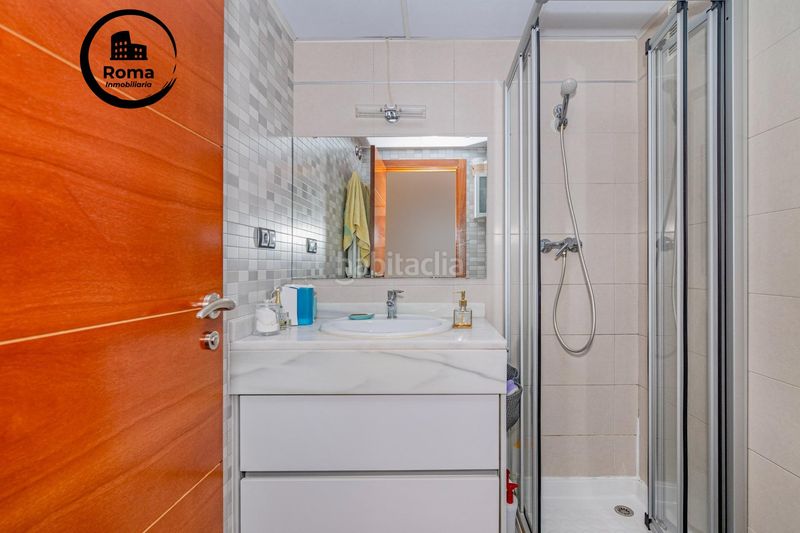Foto a9e42dea-8ee3-4dbb-9354-d813c3446d75. Àtic amb calefacció aparcament piscina a Campus de la Salud Granada
