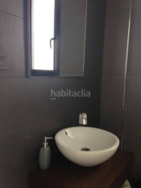 Foto f140eb07-26ed-467c-abab-93a55dc8a4b8. Casa amb piscina a Romana (la)