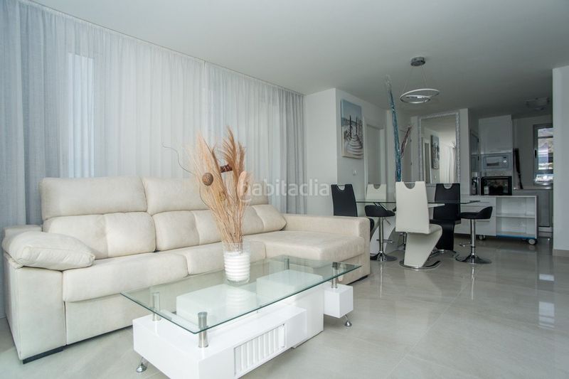 Foto 2ff8e75a-7607-4f0c-81ad-461d602fa2bd. Apartament amb piscina a cala Finestrat Finestrat