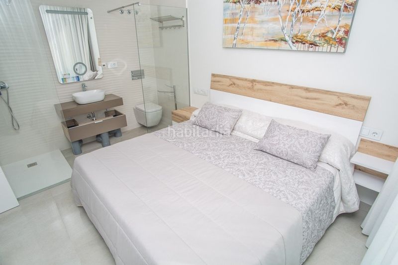 Foto b3155f5b-63a0-4c77-b297-08b9de206795. Apartament amb piscina a cala Finestrat Finestrat