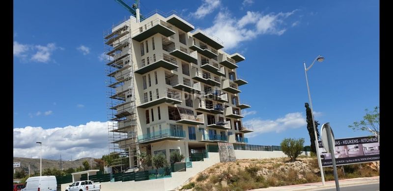 Foto e062fe33-0acb-43a8-960c-6dfb316375e7. Apartament amb piscina a cala Finestrat Finestrat