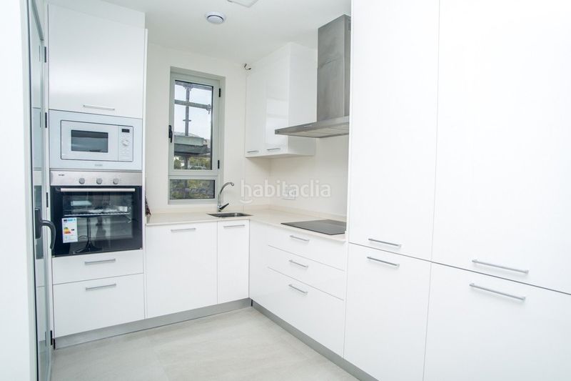 Foto f864f483-2087-4e09-bef5-e480e8d17f07. Apartament amb piscina a cala Finestrat Finestrat