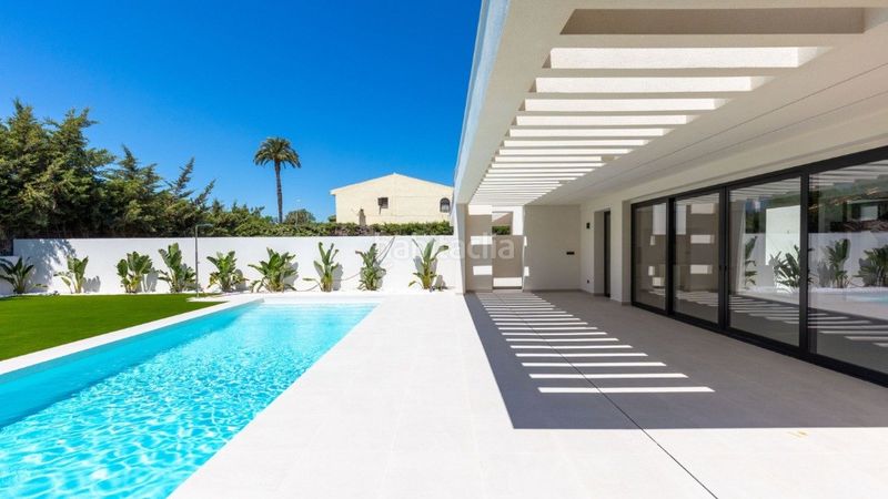 Foto 6ee3af16-39bc-490a-8f78-308cfd861041. Casa amb aparcament piscina a Los Balcones-Los Altos Torrevieja
