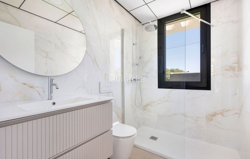 Foto f9329850-38dd-4b46-a190-0555f203dd4d. Casa amb aparcament piscina a Los Balcones-Los Altos Torrevieja