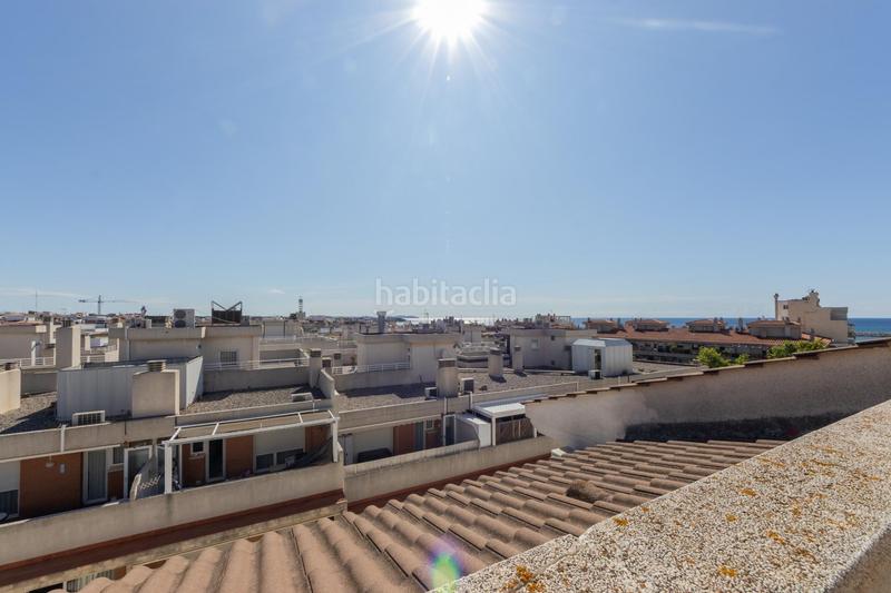 Foto 98b843dc-c684-427f-9323-4ac895cdb71c. Apartament a carrer robert gerard 8 a Port - Horta de Santa Maria Cambrils