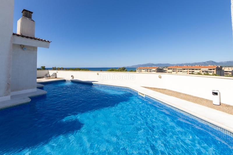 Foto a8b84277-f547-4f08-af51-a67fd1c9e6b7. Apartament a carrer robert gerard 8 a Port - Horta de Santa Maria Cambrils