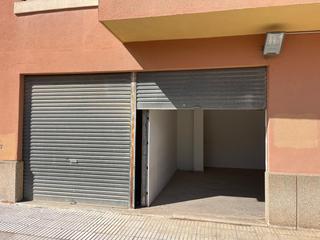 Local Comercial  Carrer carrer creu de cames. Local comercial en el centro de valls