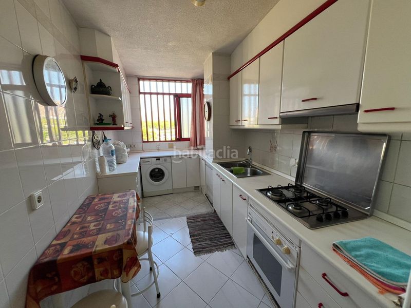 Foto b03cfd32-8b7d-414b-bcad-26d93ae8f4e6. Pis a Colonia Madrid Benidorm