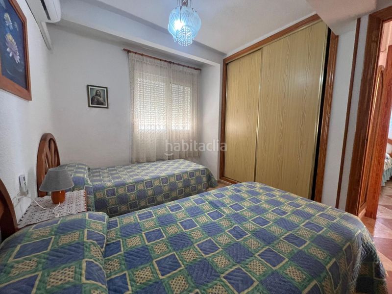 Foto b4693edc-b333-495e-a829-13c732450825. Pis amb aparcament a Playa Levante Benidorm