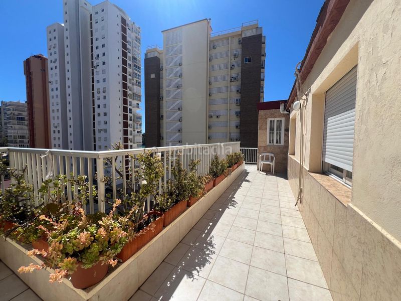 Foto c88dd2ec-654e-4a02-9366-19c9b463ccfd. Pis amb aparcament a Playa Levante Benidorm