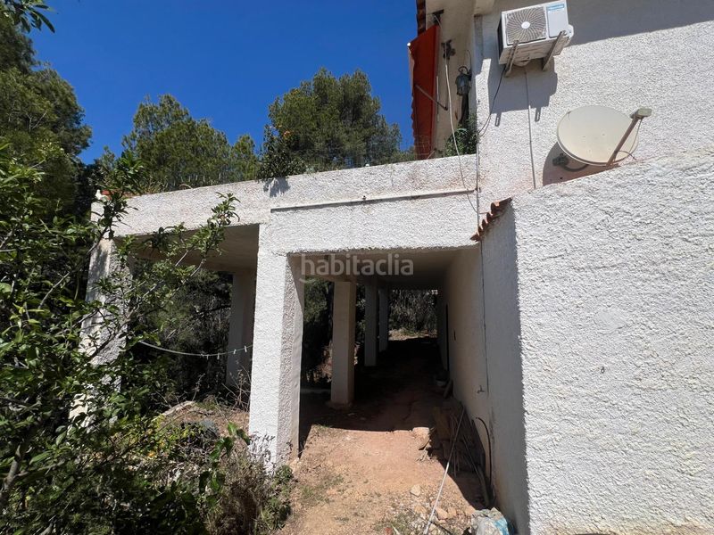 Foto 6436b310-f1b8-4139-84c8-83dde0c965a0. Xalet amb aparcament a Barranco Hondo Nucia (la)