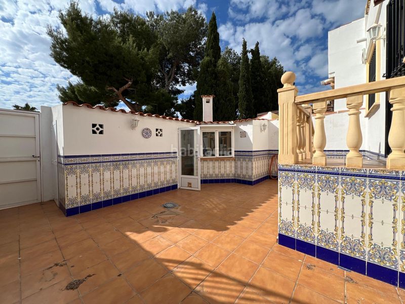 Foto 59f73168-c540-4fae-9413-c133d80fcfe1. Casa adossada amb piscina a Varadero Nucia (la)