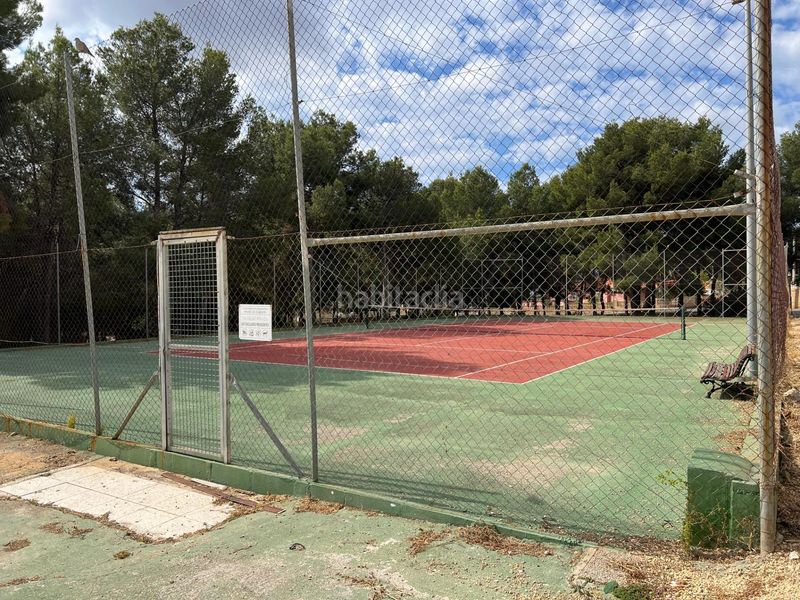 Foto dd84d2f9-de06-4fff-a489-687bfd4e2ef6. Casa adossada amb piscina a Varadero Nucia (la)