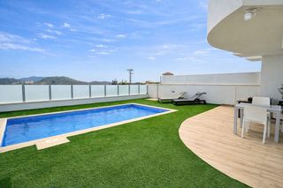 Casa a schiera in Balcón de Finestrat-Terra Marina. Chalet en zona terra marina finestrat