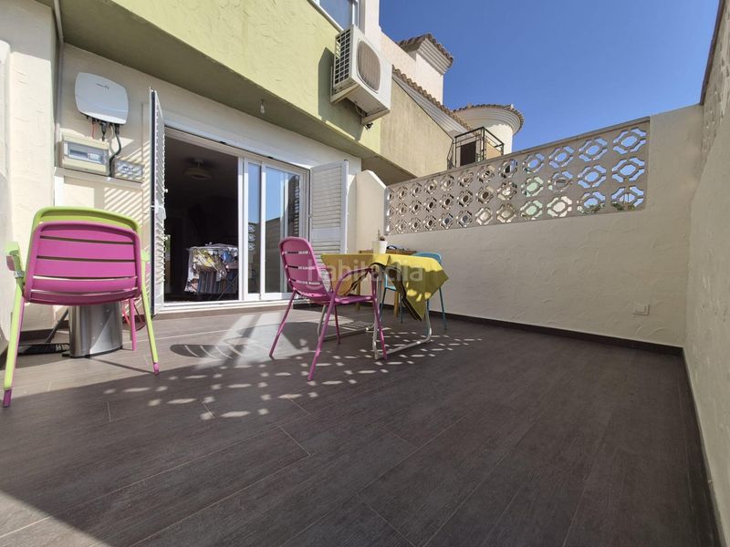 Foto 64c9d091-3fe3-4245-a2b2-59504ba140d4. Casa adossada amb aparcament piscina a balcón de Finestrat-terra marina Finestrat
