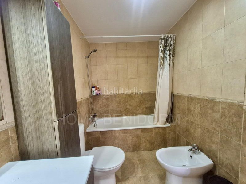 Foto b64ee0aa-43e8-418d-9a9c-38a7d7f2739a. Casa adossada amb aparcament piscina a balcón de Finestrat-terra marina Finestrat