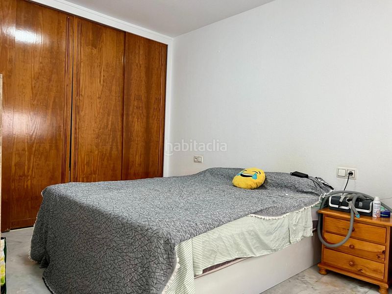 Foto b7287edc-5a9c-4946-9c7c-9df5c5040a5f. Apartament amb aparcament piscina a Playa Poniente Benidorm