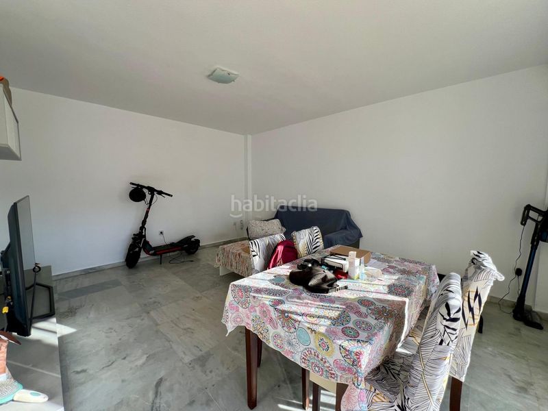 Foto d9429de8-3a1d-4e0d-adee-7b3c78e847dc. Apartament amb aparcament piscina a Playa Poniente Benidorm