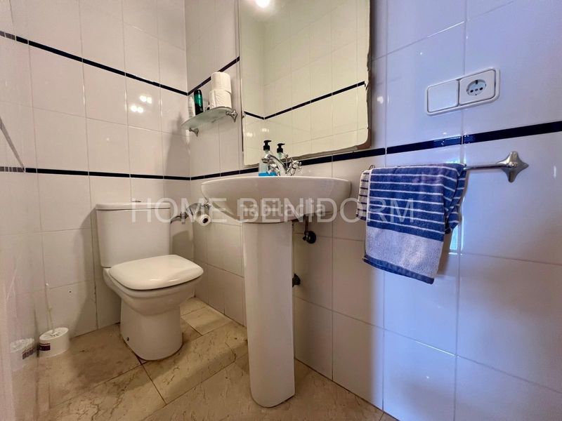 Foto ebf3d0ef-6592-4f32-817e-cb85fe085d2d. Xalet amb aparcament piscina a Urbanizaciones Benidorm