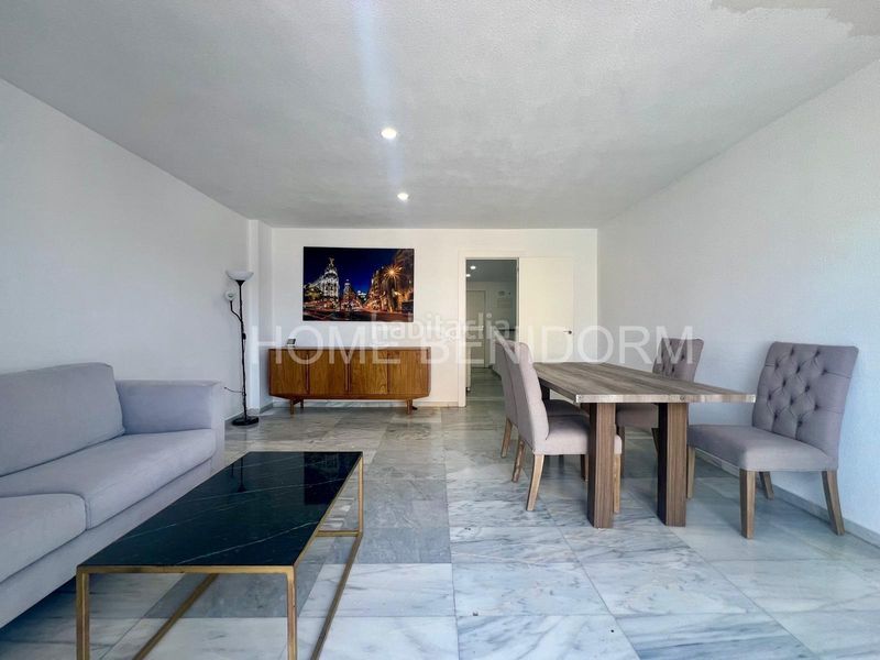 Foto 2f805860-941e-4238-8229-c9e0ad65eac3. Apartament amb aparcament piscina a Playa Poniente Benidorm