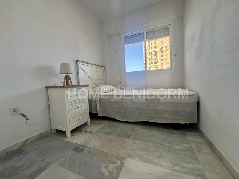 Foto 5b4c2322-6340-4d2e-abee-6fef92ffa5b0. Apartament amb aparcament piscina a Playa Poniente Benidorm