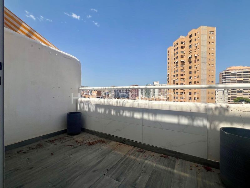 Foto 97346d83-3465-4d22-9721-a50ca2c1b26c. Apartament amb aparcament piscina a Playa Poniente Benidorm
