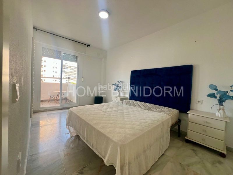 Foto 9879af04-d016-4a1b-ac80-d014a9dd43f6. Apartament amb aparcament piscina a Playa Poniente Benidorm