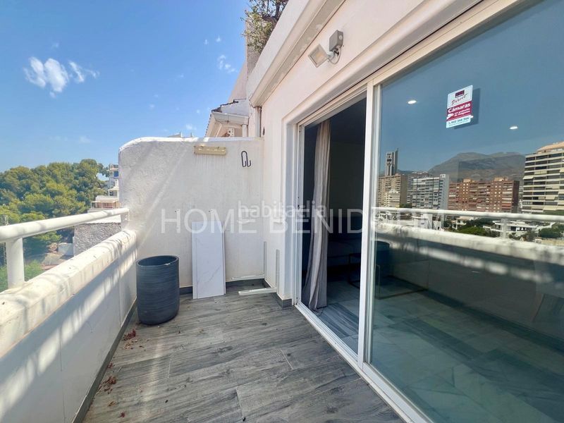 Foto d495ca36-df4b-49ab-81f5-d00f623e3b3c. Apartament amb aparcament piscina a Playa Poniente Benidorm