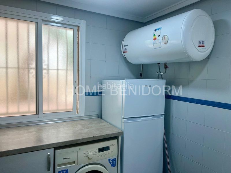 Foto db07d76d-ce07-4368-afa0-51cf37b62d90. Apartament amb aparcament piscina a Playa Poniente Benidorm