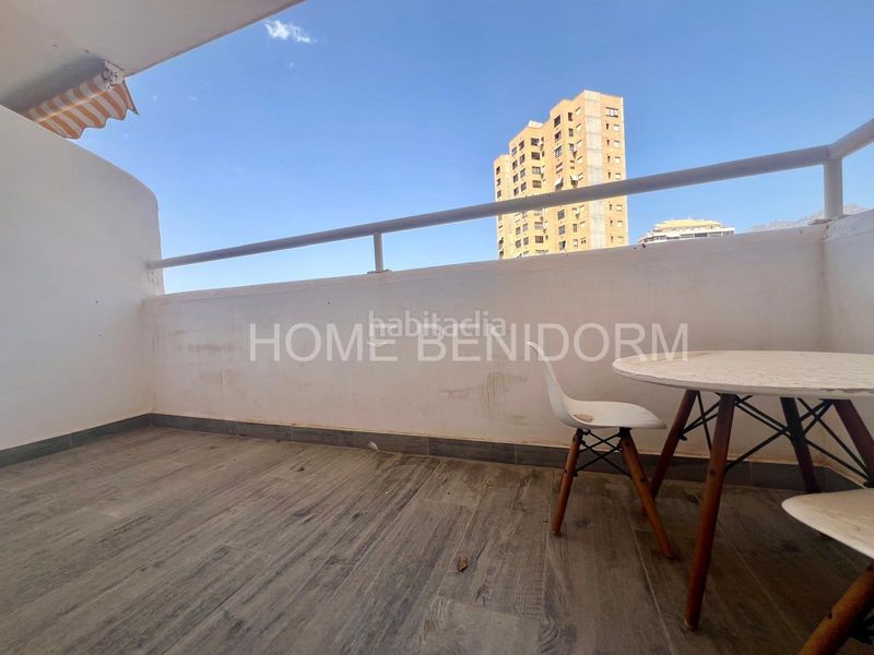 Foto de65cc4f-093d-425c-a150-8a4d81b13275. Apartament amb aparcament piscina a Playa Poniente Benidorm