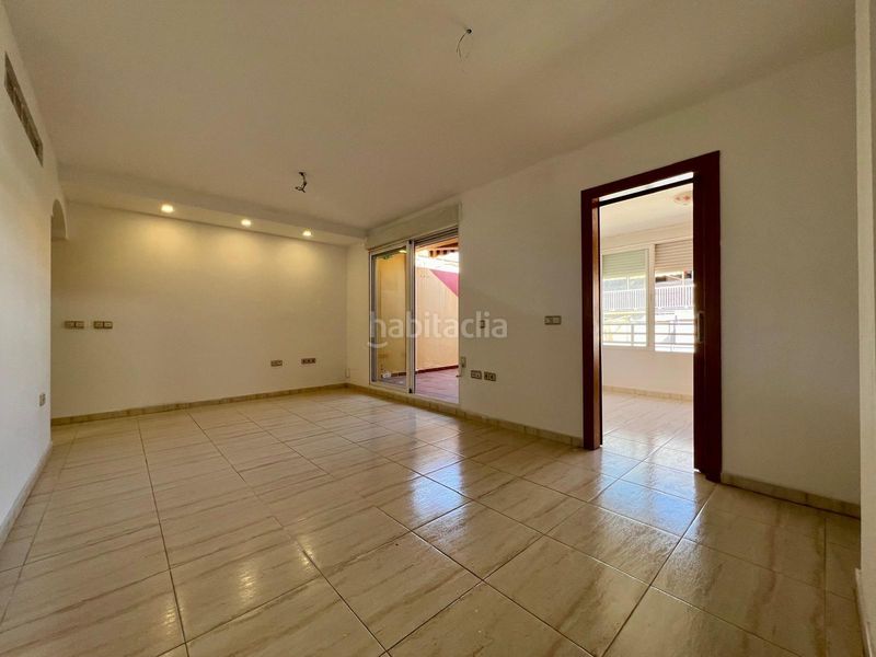 Foto 60c970a2-2721-46c6-a594-6950a1189d92. Pis a Colonia Madrid Benidorm