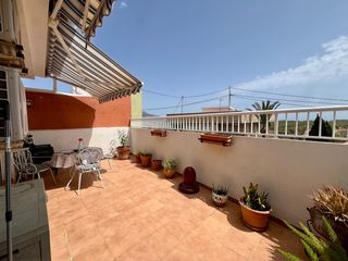 Dachwohnung in La Nucia Pueblo. Ático dúplex en la nucía centro       3 habitaciones