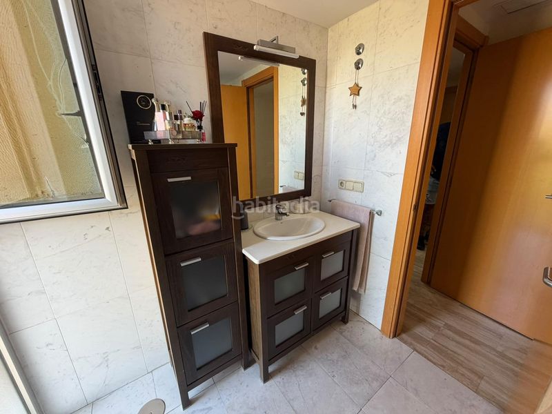 Foto 1d9ee821-0132-4a74-948d-fd33b8166989. Piso  a la venta en poniente en Via Parque Benidorm