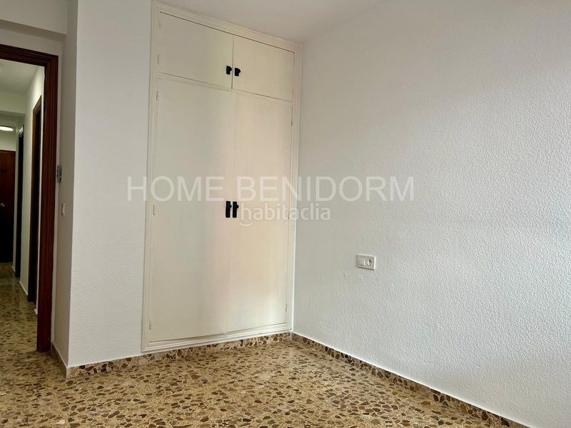 Foto 61ba5a41-404c-49a9-8139-955862681b00. Miete etagenwohnung in Centro Urbano Benidorm