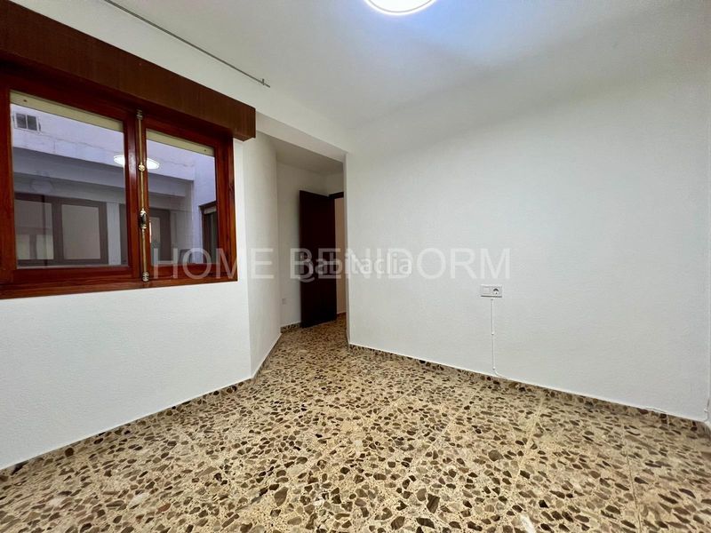 Foto 6aff7aec-757f-40b0-ada2-6a757a262ef6. Rent flat in Centro Urbano Benidorm