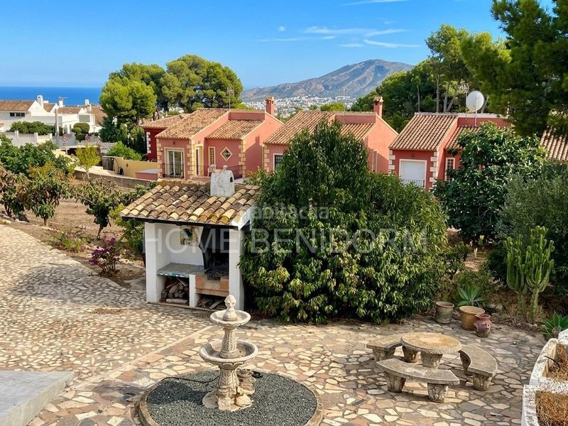 Foto 40cda6ae-65ea-4ba7-bd51-8d6404d4d2a2. Xalet amb aparcament piscina a Montebello - Nou Espai Nucia (la)